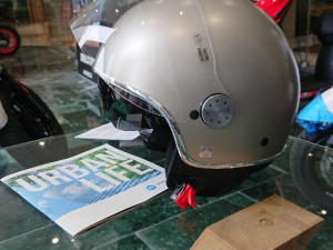 Kaciga Piaggio