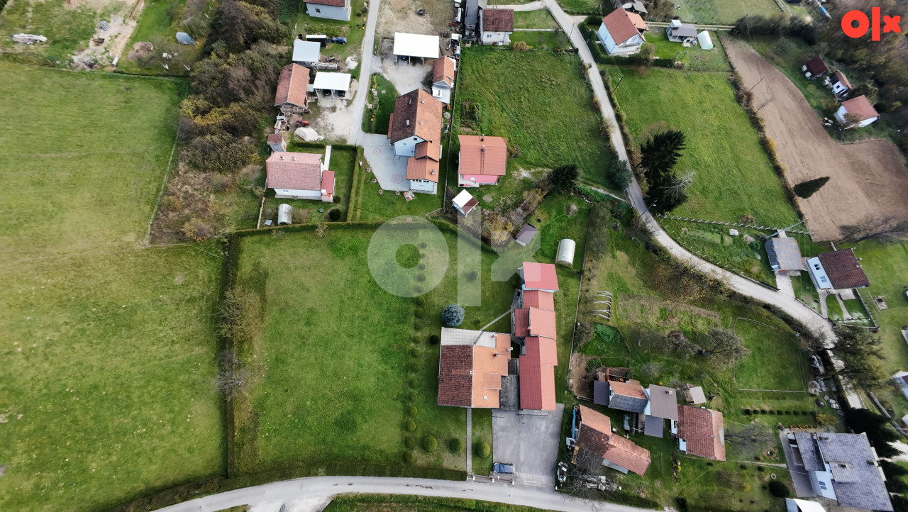 Prodaje se kuća sa imanjem u Busovači 20