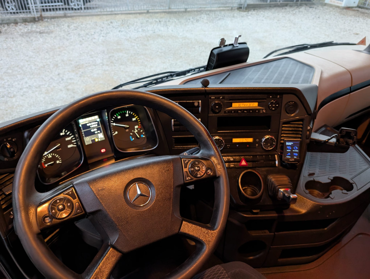KAMION MERC.1842 SA 640 TKM. 2016.GOD.STANDARD