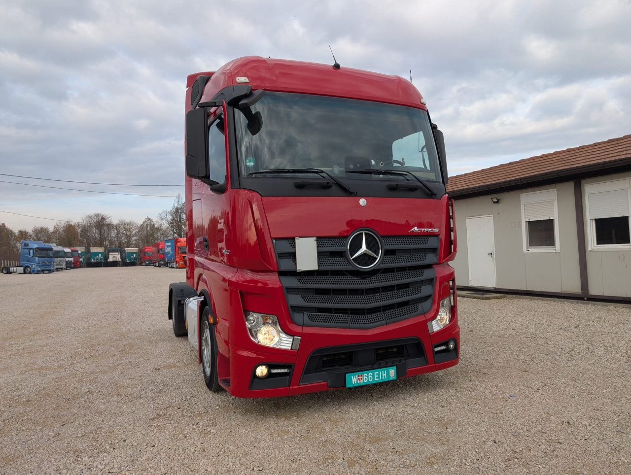KAMION MERCEDES ACTROS 1842 ERO 6.GOD.2016.