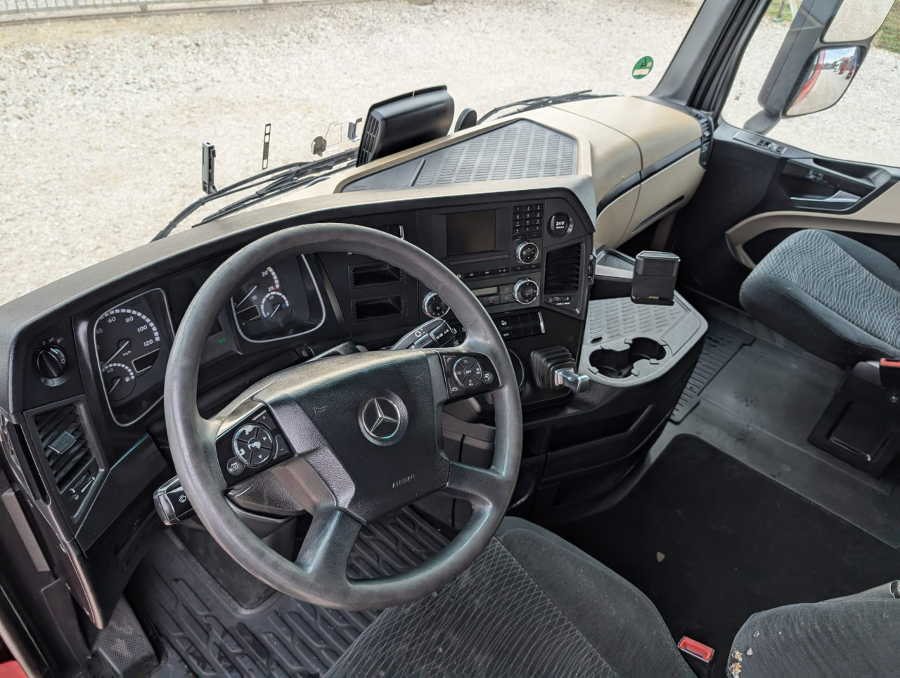 KAMION MERCEDES ACTROS 1842 ERO 6.GOD.2016.