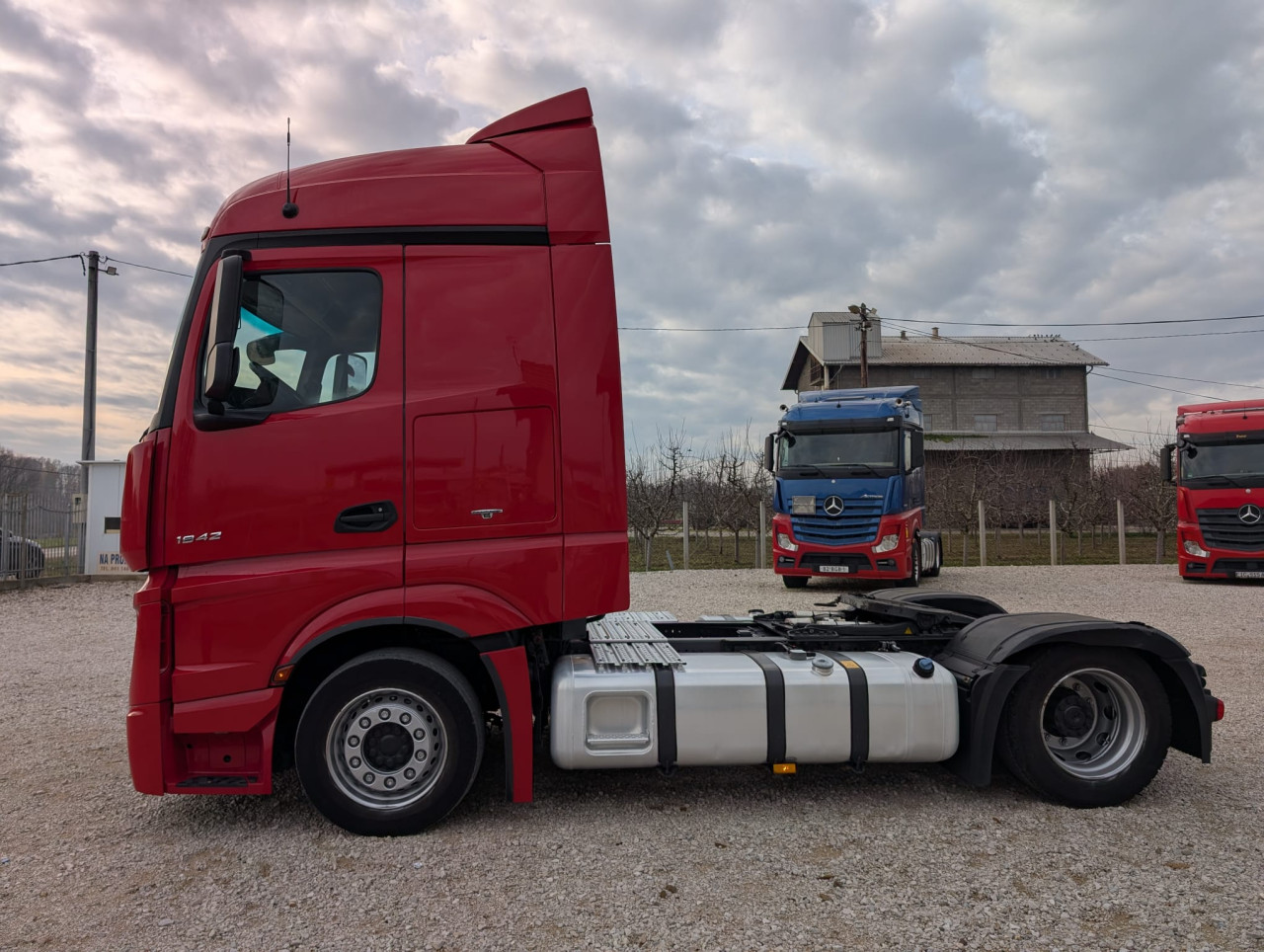 KAMION MERCEDES ACTROS 1842 ERO 6.GOD.2016.