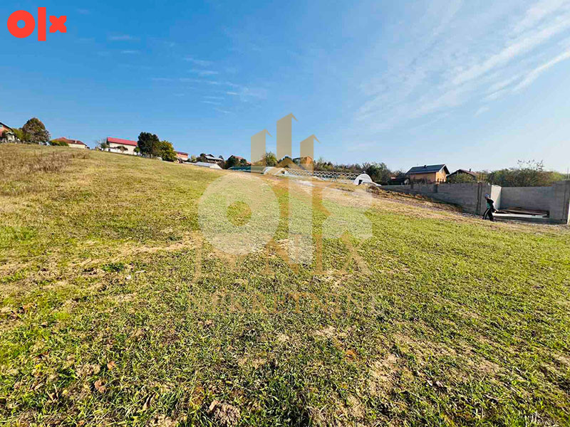 PRODAJA tri građevinska placa Tunjice Banja 649m2 647 m2 649 m2 10