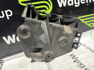 Nosac branika Audi A3 2012 (fotografija 2)