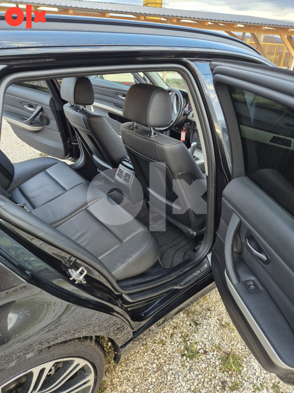 BMW 330 XDRIVE  2011 UVOZ CH