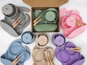 SET ZA JELO ZA DJECU BEBE HRANJENJE POSUDE PRIBOR