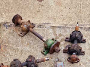 Osovina cekular lezaj lezajevi kuciste SKF