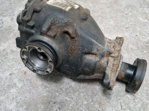 Deferencijal BMW E60 530i  7528314-03   omjer 3.73