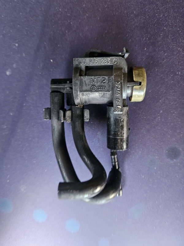 1JO906283C Elektricni vakum turbine vw touareg 3 0 tdi 165 kw