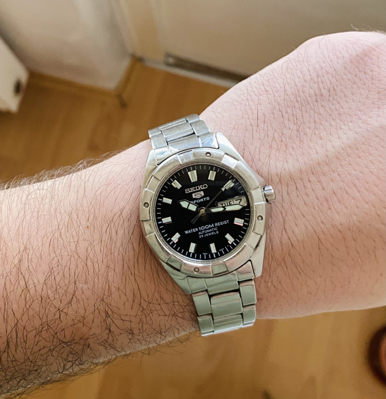 SEIKO 5 SPORTS AUTOMATIC MUSKI RUCNI SAT