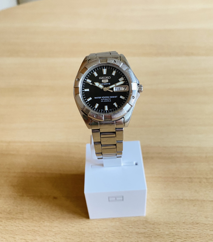 SEIKO 5 SPORTS AUTOMATIC MUSKI RUCNI SAT
