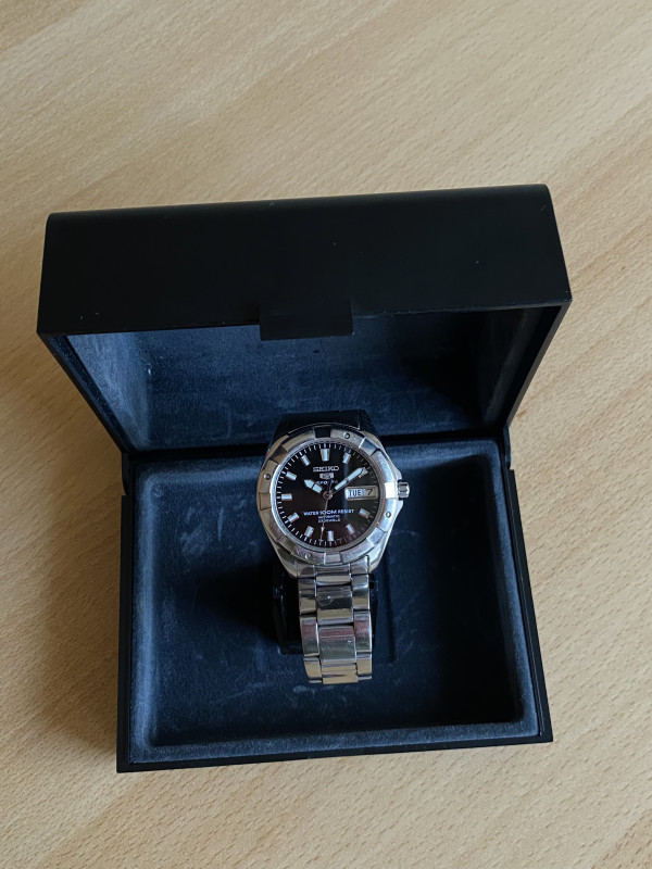 SEIKO 5 SPORTS AUTOMATIC MUSKI RUCNI SAT