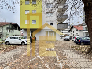 Poslovni prostor na atraktivnoj lokaciji, naselje Hisete