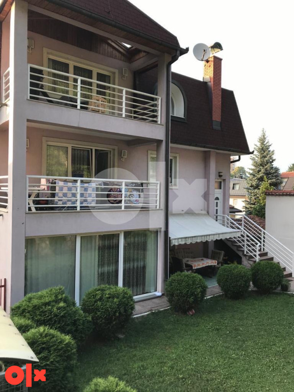 PICCOLO GRANDE PRODAJE/Rezidencijalni objekat/Grbavica 2