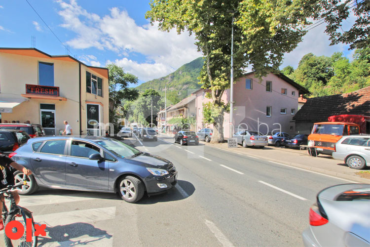 m2: Jablanica. Poslovni prostor 38m2 pored puta M 17 2