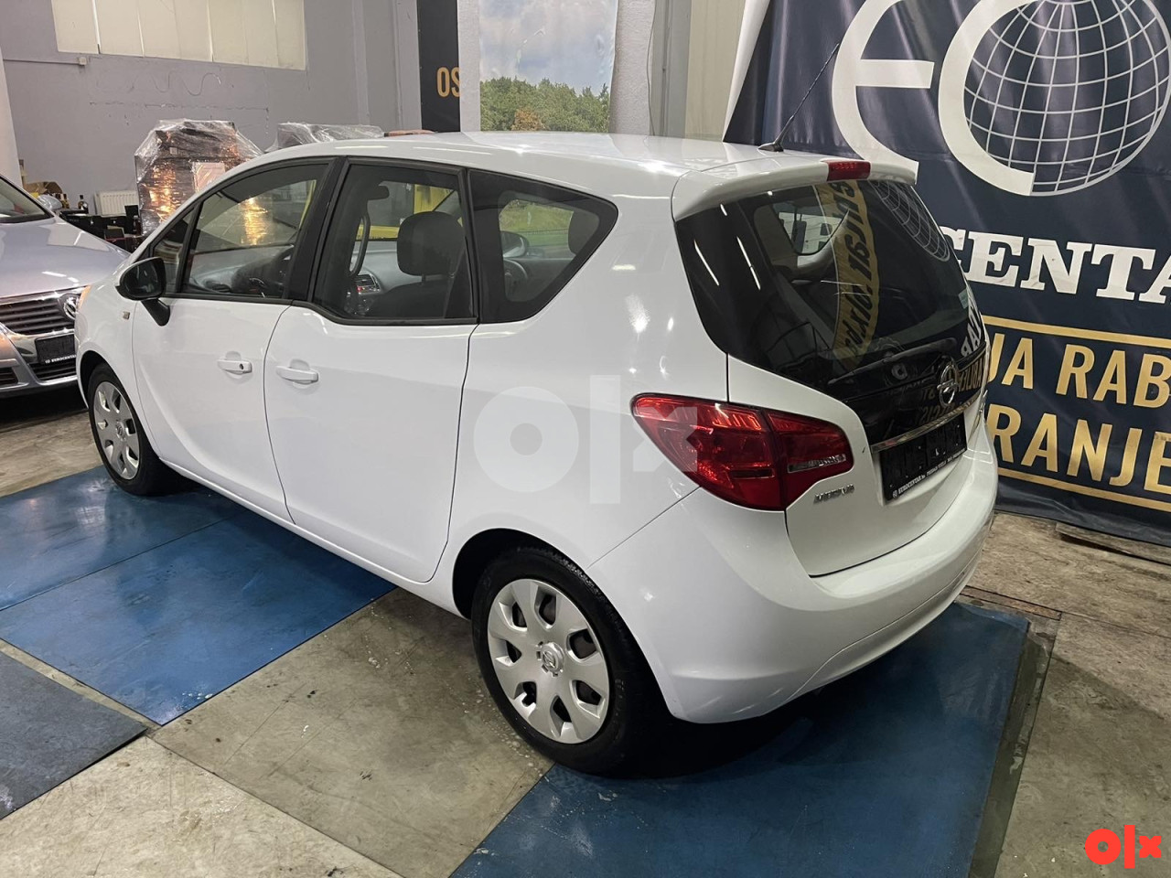 OPEL MERIVA 1.3 CDTI, 2011 GOD, VOLAN S KOMANDAMA