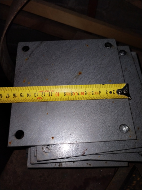 Anker ploca 165x165x8mm.