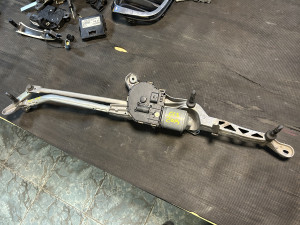 A2128201240 MERCEDES CLS W218 2014 MOTORIC POLUGE BRISACA