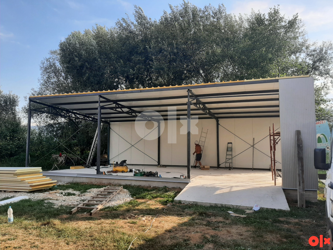 Garaža  42m2 7