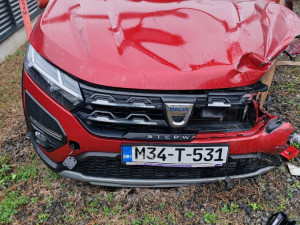 Dacia Sandero Stepway 1.0.tce gp 2023 u dijelovima