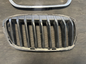 BMW 218D 2 F45 F46 2018 MASKA GRILL RESETKA