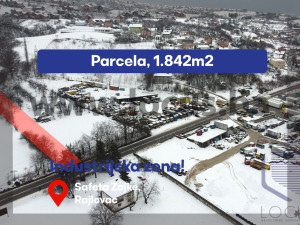 LOCUS: Parcela uz glavnu saobraćajnicu u nas. Rajlovac