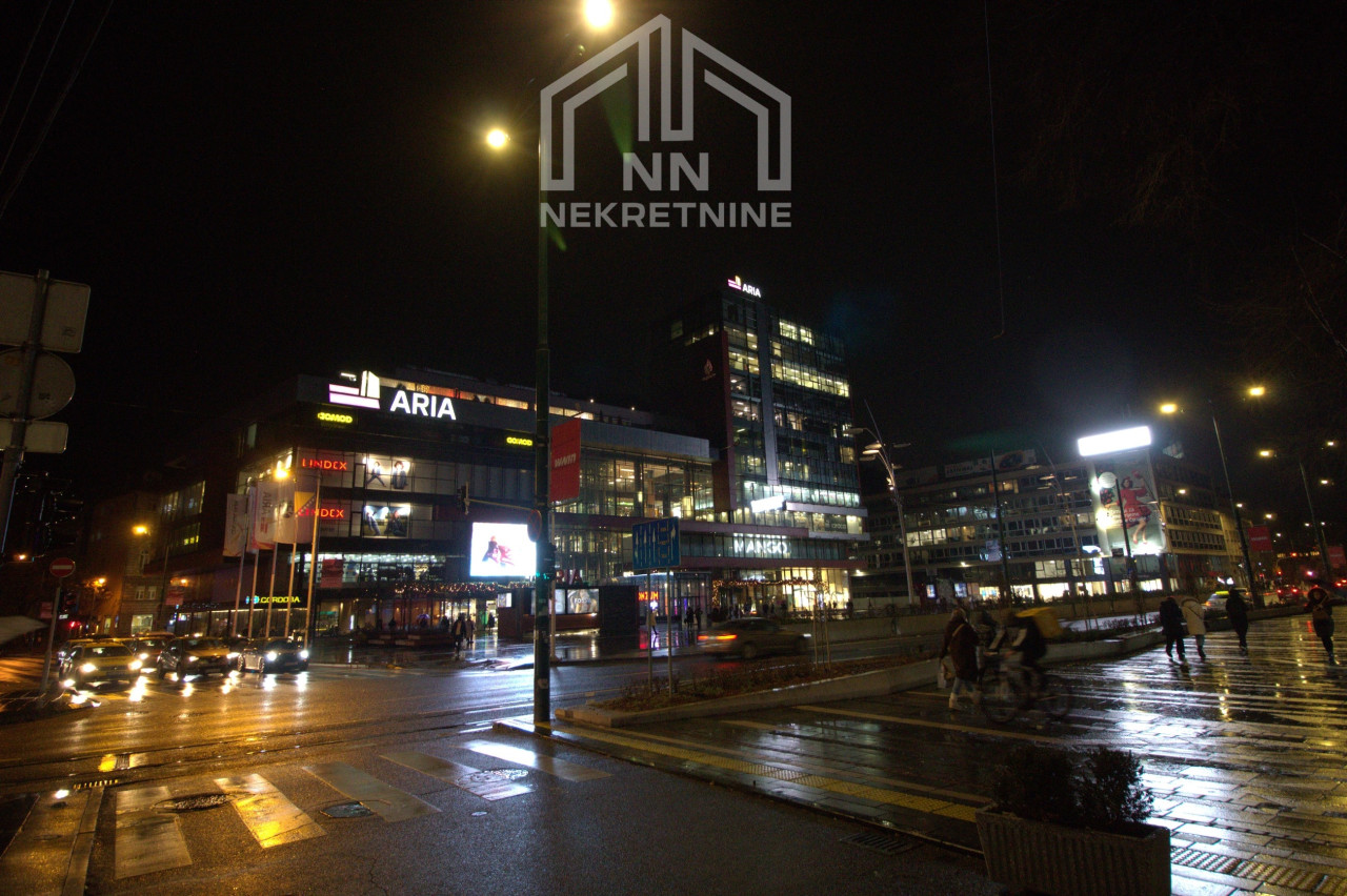 NN Nekretnine : Poslovni prostor 145m2 - Centar - Trampina 12