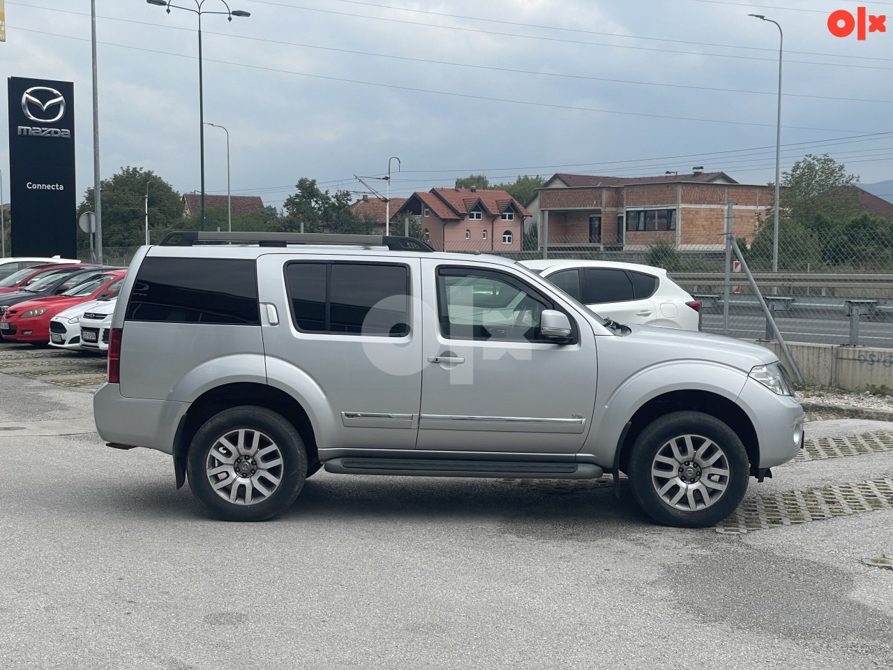 Nissan Pathfinder V6 4X4 Automatik 2014