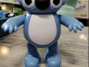 Stitch igracka  hoda
