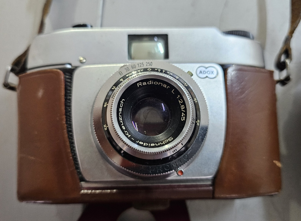 Stari foto aparat Adox Contaflex zeiss ixon germany