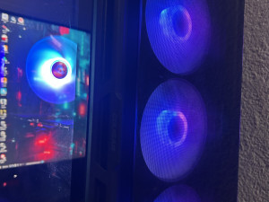 Gaming PC racunar rx 6700xt
