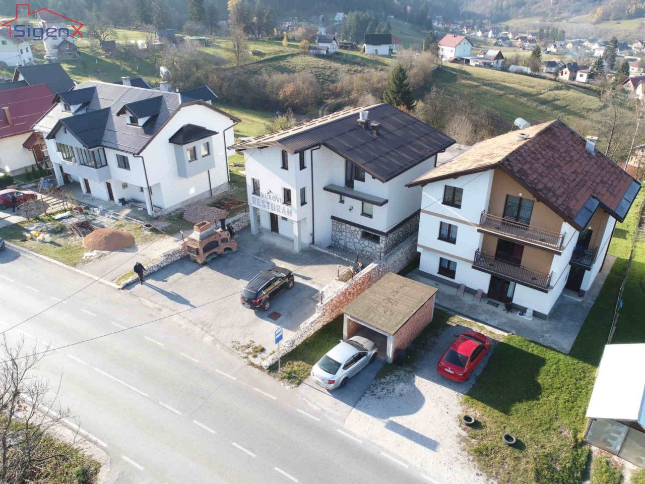Sigenx prodaje stambeno poslovni objekat Pale/Jahorinska bb 5