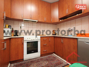 PROSTOR prodaje: Četverosoban stan, Ciglane photo 5