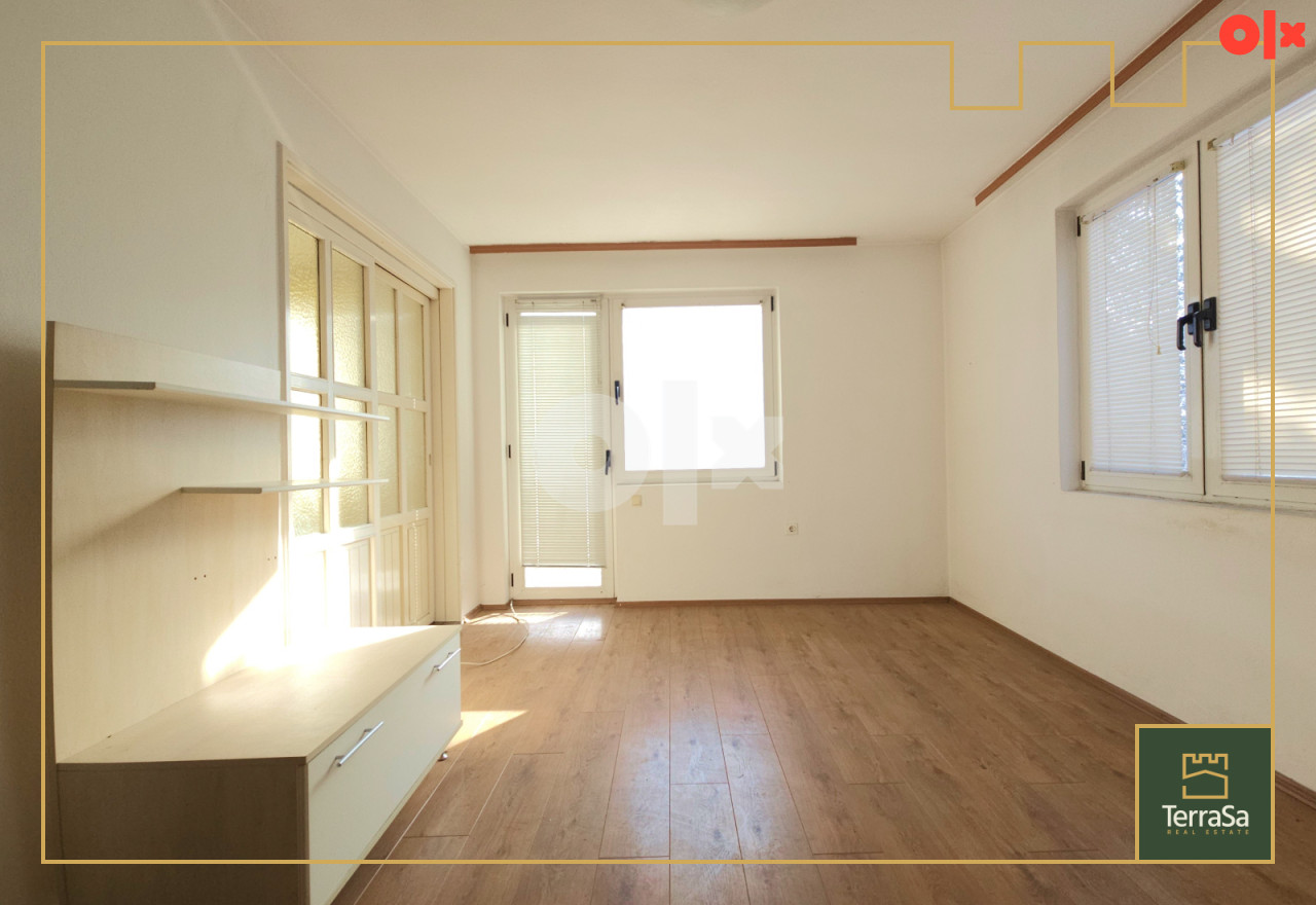 Kuća sa posl. prostorom 154 m2/ Kuća 180 m2/ Binježevo/ Hadžići 8