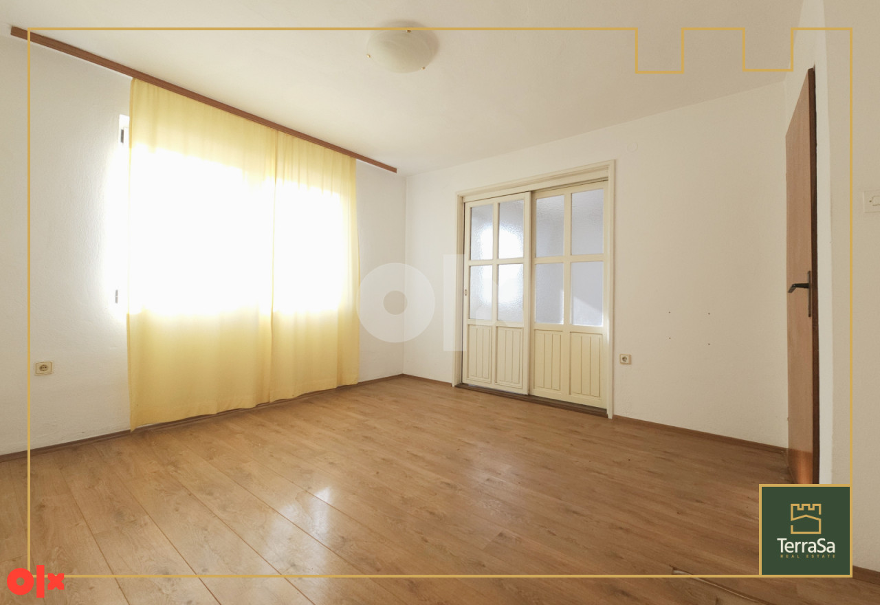 Kuća sa posl. prostorom 154 m2/ Kuća 180 m2/ Binježevo/ Hadžići 10
