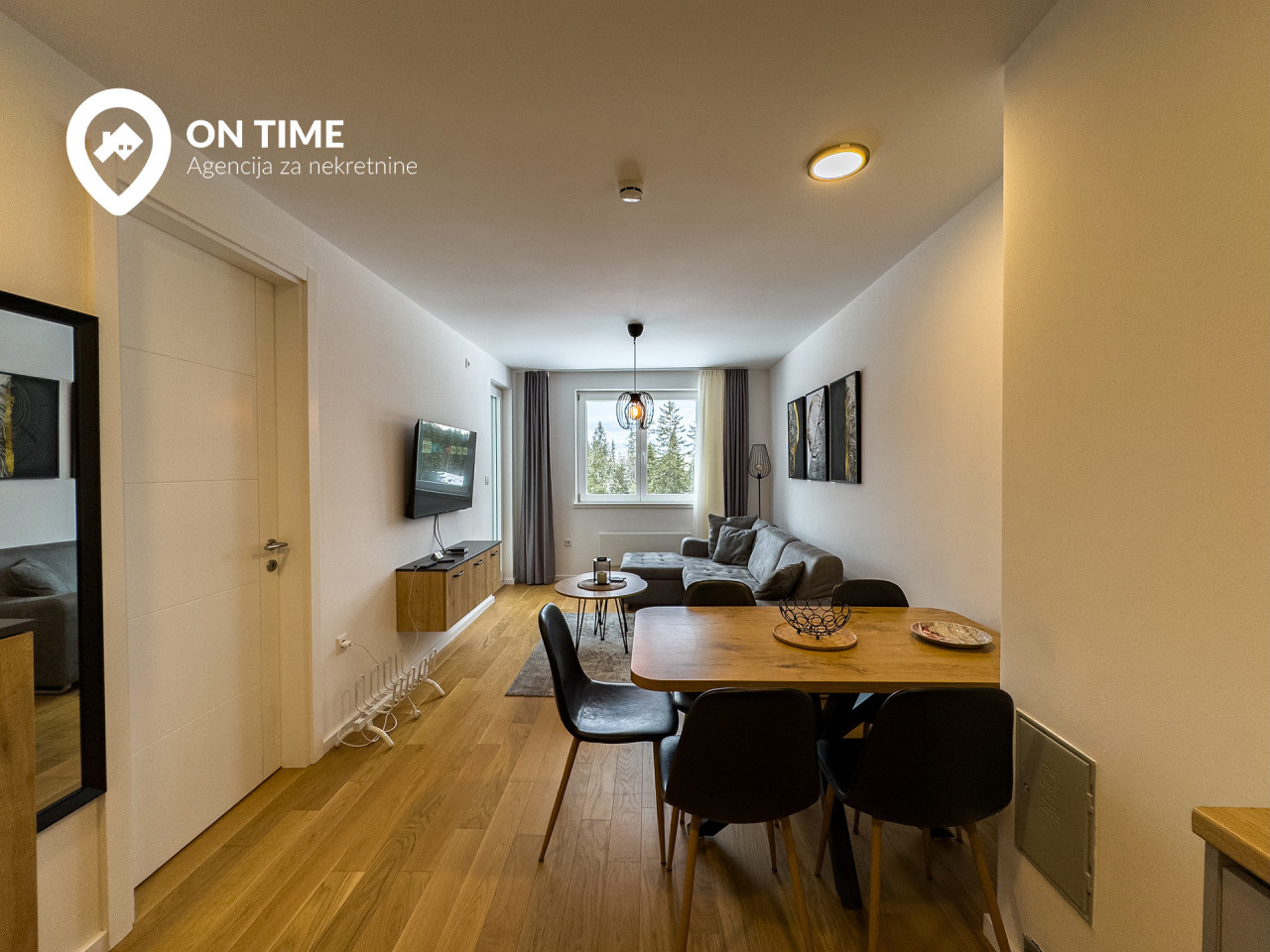 ON TIME prodaje: Apartman, dvosoban, Jahorina 7