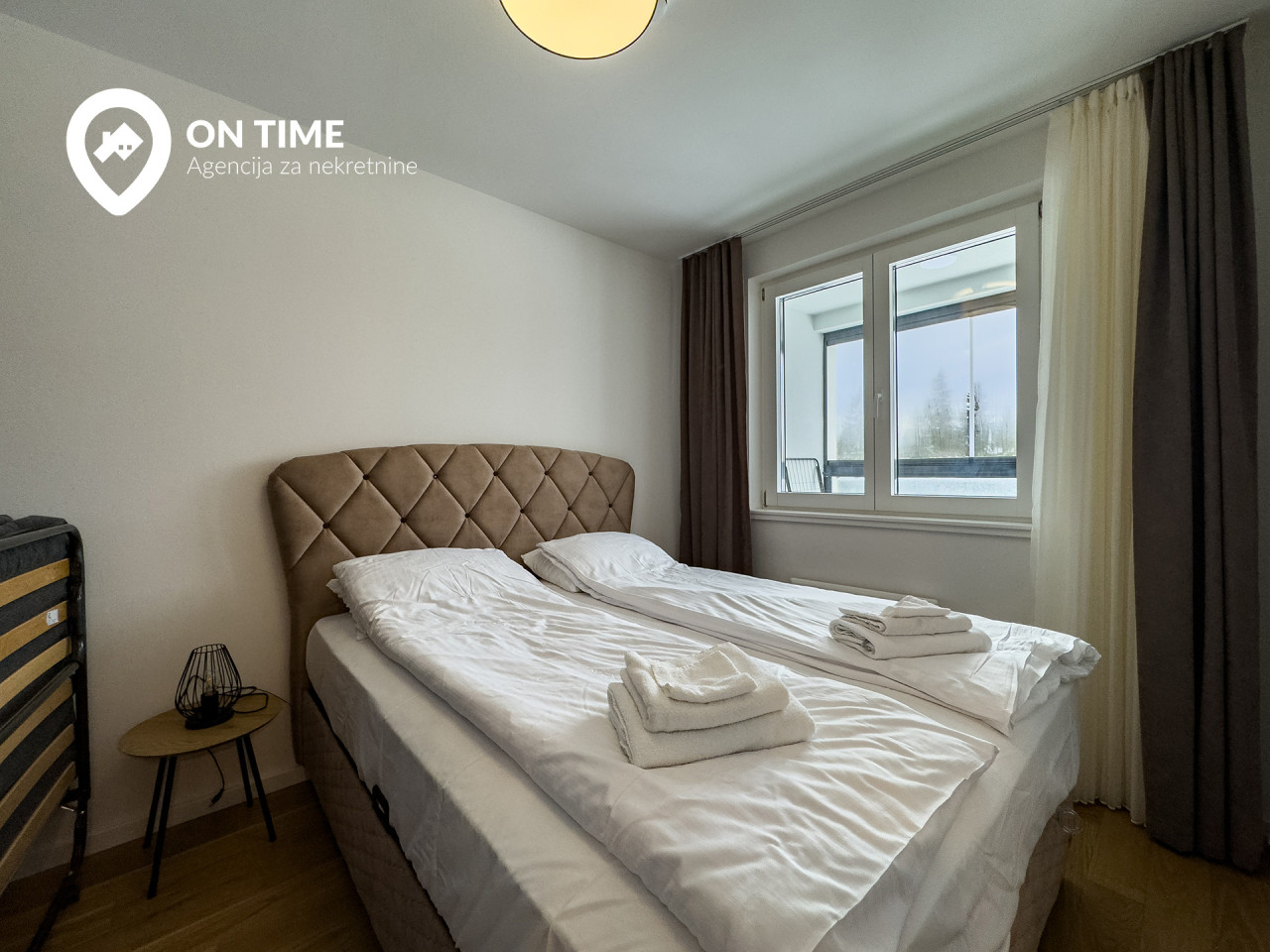 ON TIME prodaje: Apartman, dvosoban, Jahorina 12