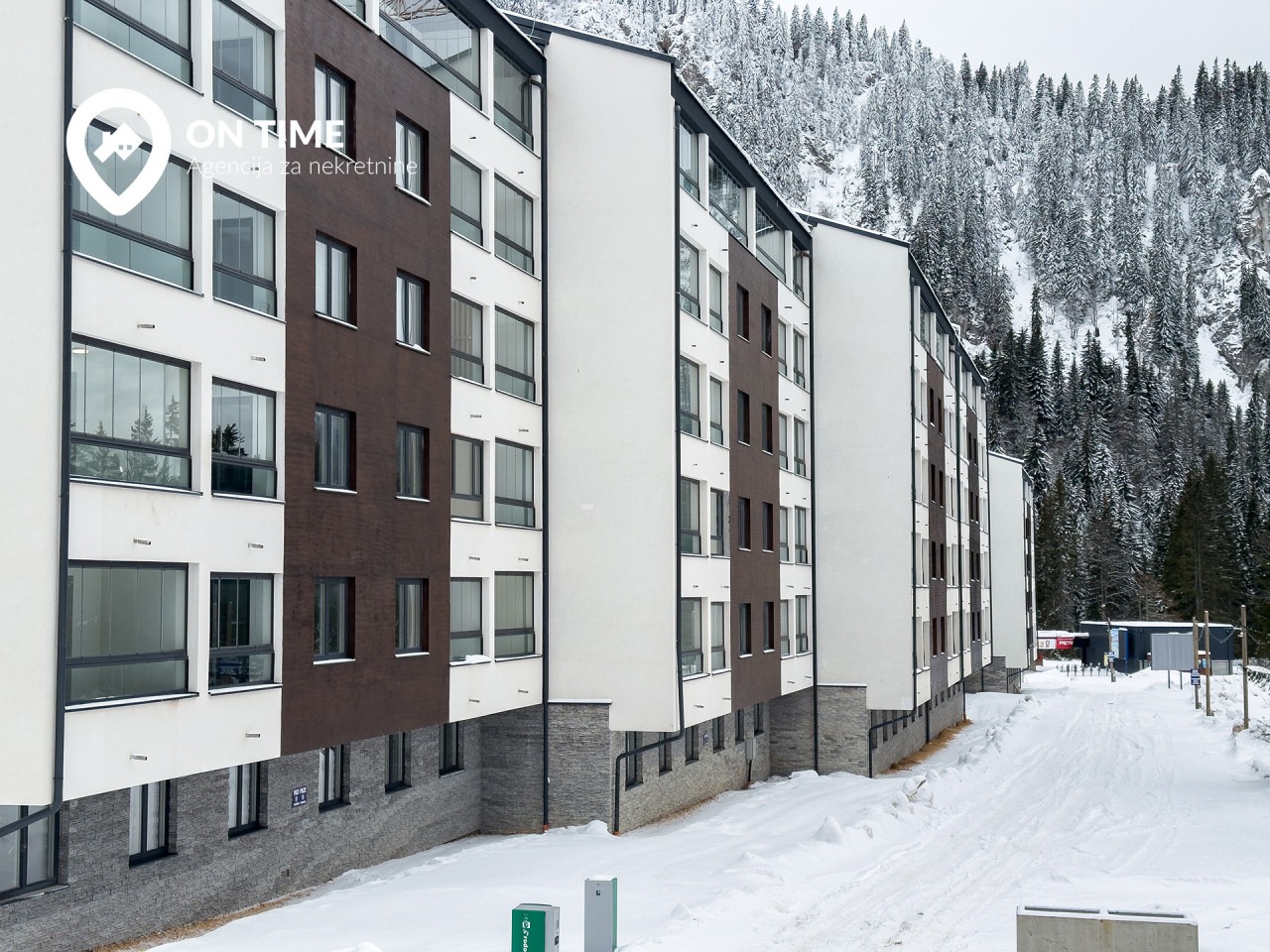 ON TIME prodaje: Apartman, dvosoban, Jahorina 21