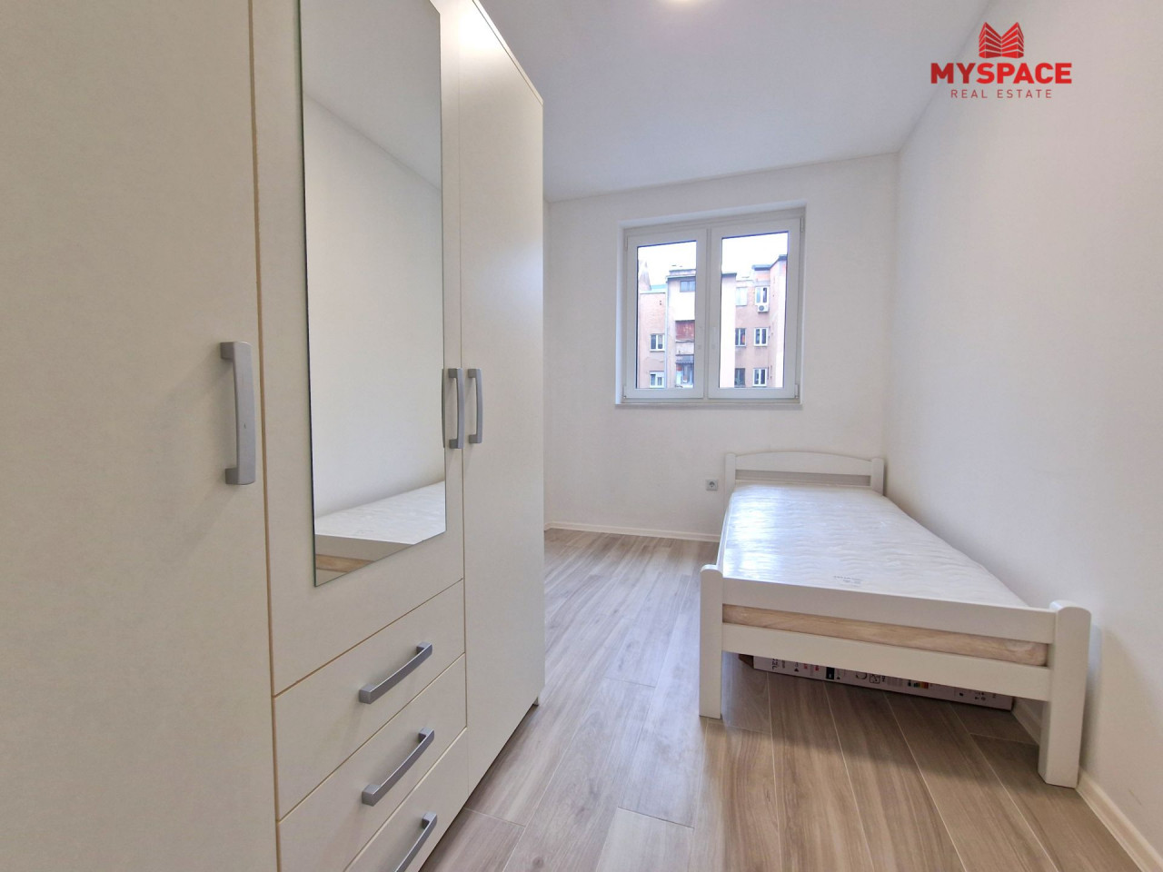 MY SPACE/ LUX Stan/ Marijin Dvor/ RENOVIRAN/ 57(60)m2 9
