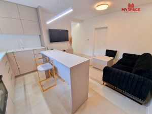 MY SPACE/ LUX Stan/ Marijin Dvor/ RENOVIRAN/ 57(60)m2 photo 4