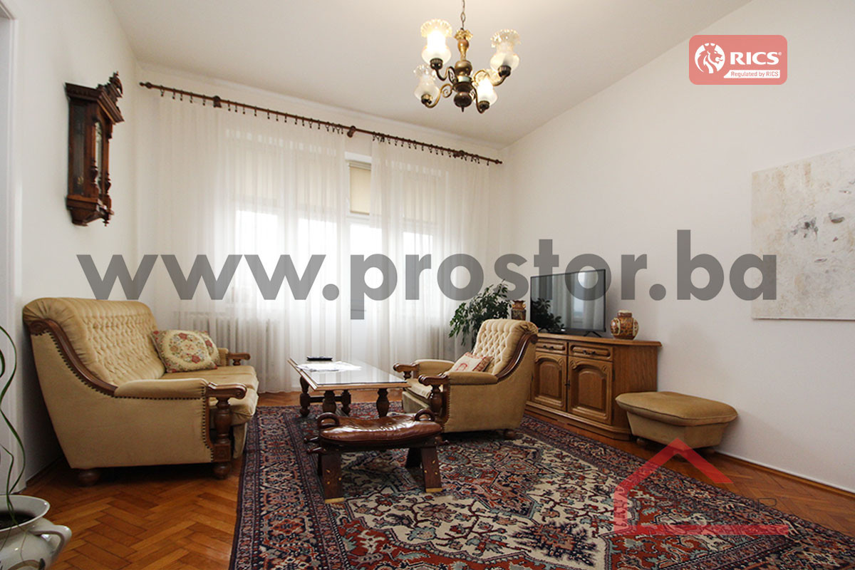 PROSTOR izdaje: Dvoiposoban stan, 91m2, Centar 2