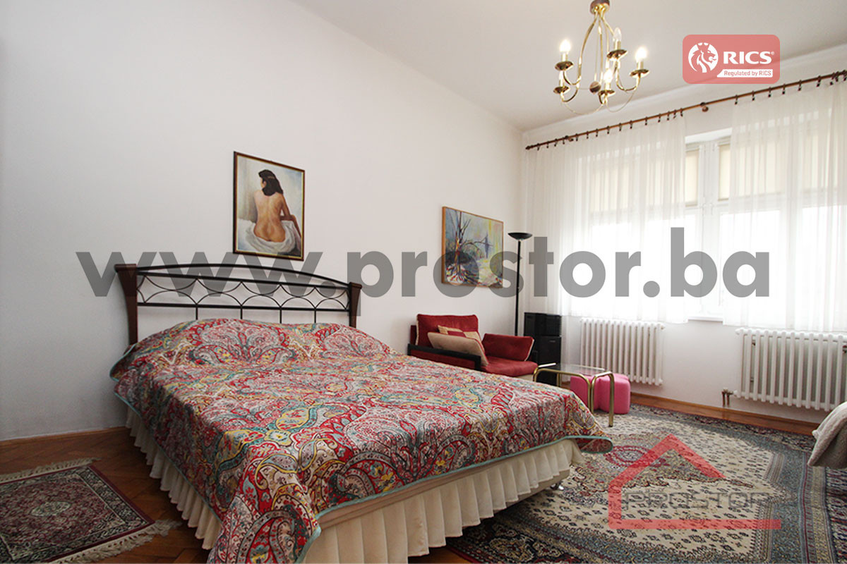 PROSTOR izdaje: Dvoiposoban stan, 91m2, Centar 3
