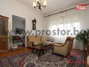 PROSTOR izdaje: Dvoiposoban stan, 91m2, Centar