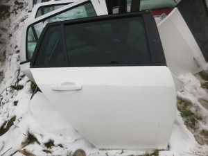 OPEL Insignia karavan 08-16 bijela zadnja desna vrata