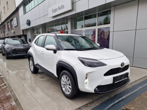 TOYOTA YARIS CROSS 1.5 HYBRID FWD (116 KS) SOL TSS