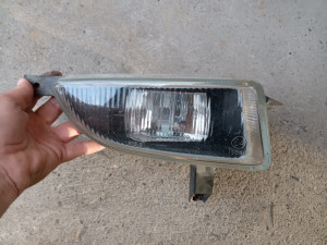 Maglenka zafira a desna