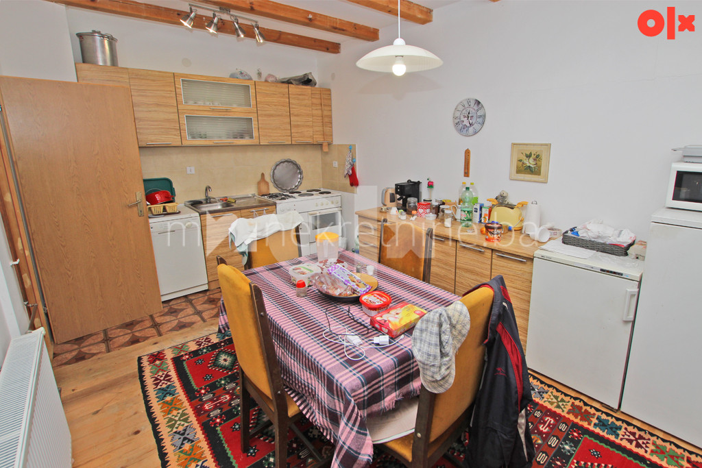 m2: Vogošća / Semizovac / Vikendica / parcela 1722m2 10