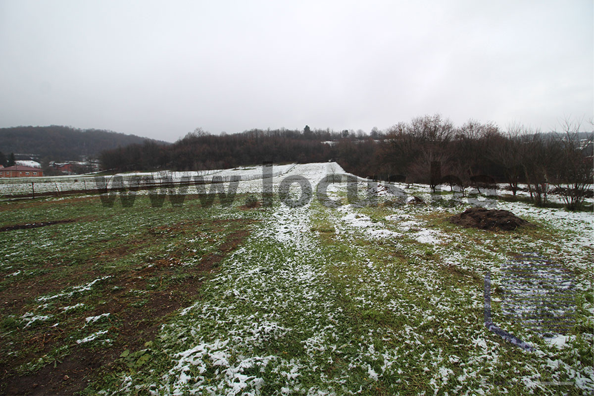 LOCUS: Poslovni objekat na parceli 7.890m2, Lepenica 16