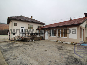 LOCATION: Commercial building on a plot of 7,890m2, Lepenica photo 4
