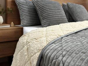 Deka pokrivač prekrivač Laura Lux 140x200 siva